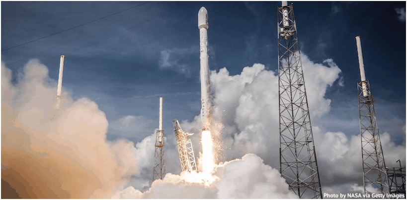 Aterizați Falcon 9 pas pe o platformă plutitoare