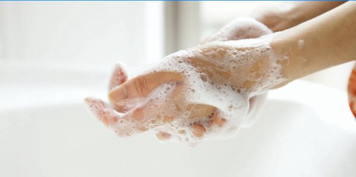 Spălarea mâinilor cu săpun