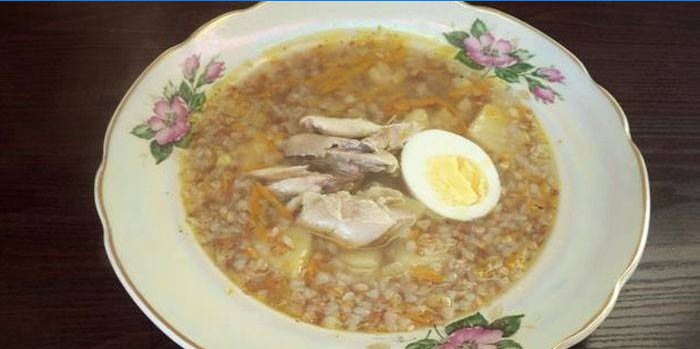 Supă de hrișcă cu pui și ou