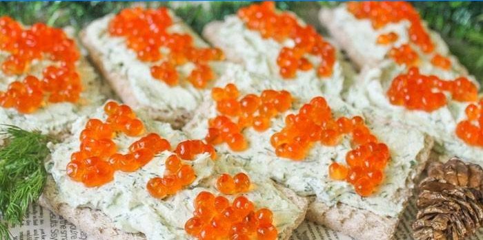 Caviar cu caviar roșu și brânză