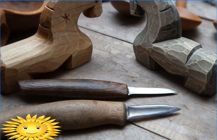 Instrumente de sculptură în lemn