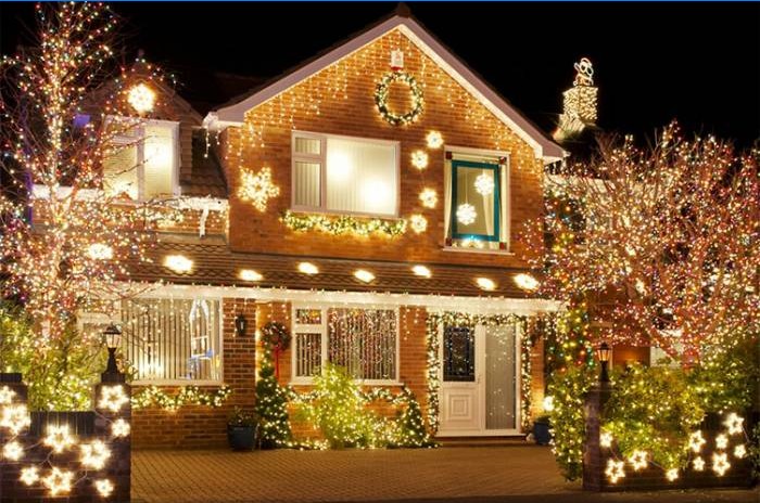 Street Home Decor pentru Crăciun