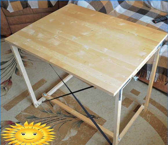 Cum se face o masă pliabilă din lemn cu propriile mâini