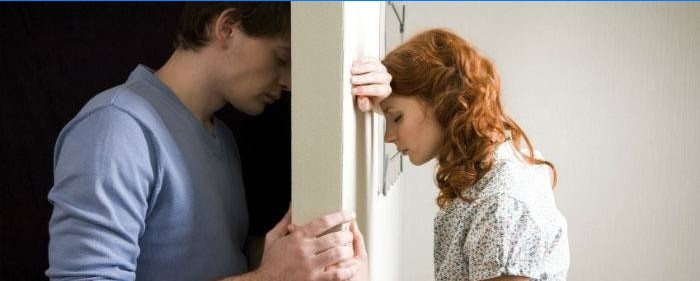 Zid de resentimente între soți după trădare