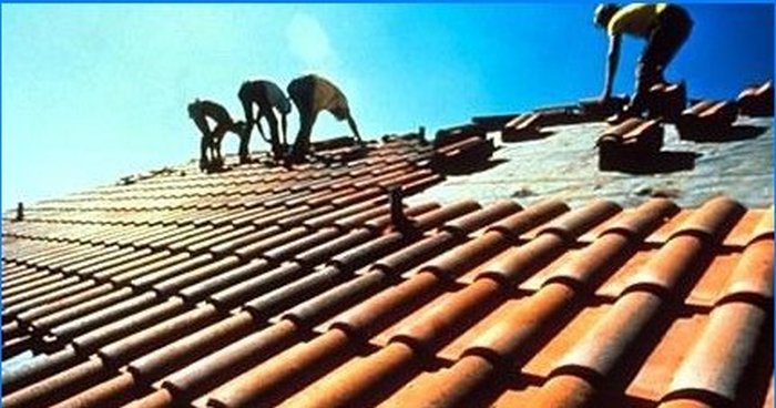Materiale pentru acoperișuri și durata lor de serviciu