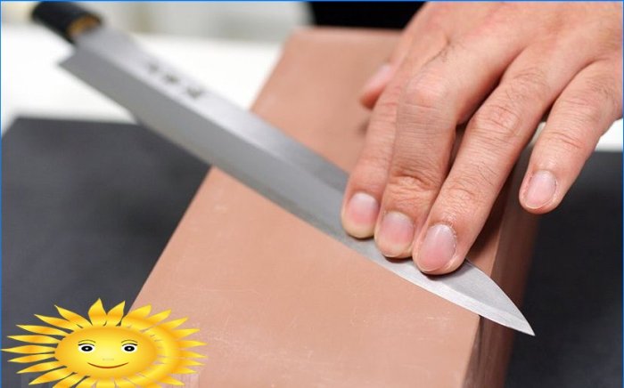 Cum să ascuți cuțitele cu o bară corect