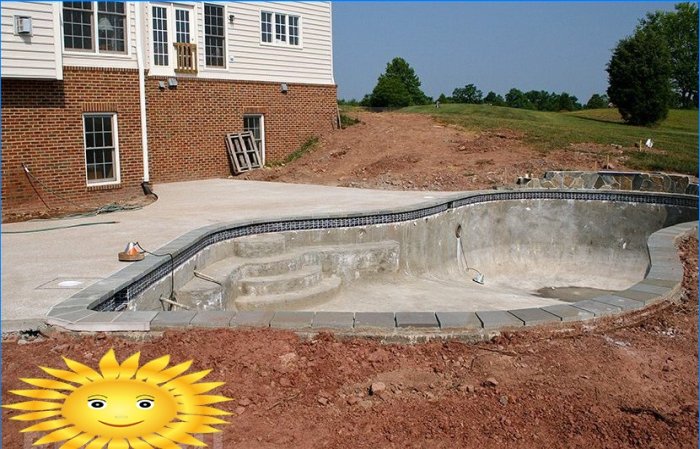 Cum să construiți o piscină de beton într-o căsuță de vară cu propriile mâini (opțiune bugetară)