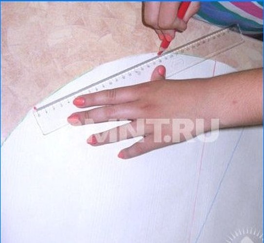 Cum să decorați un plafon din gips-carton - instrucțiuni detaliate
