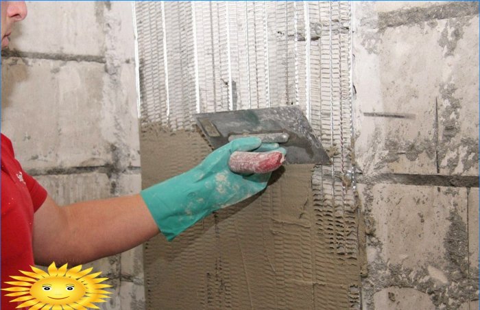 Tencuirea pereților casei din beton aerat