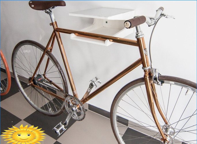 Cum să depozitați o bicicletă și alte echipamente sportive într-un apartament