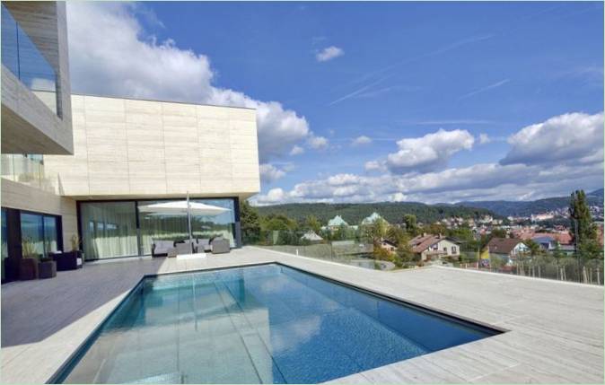 Terase moderne cu piscină - Imagine 33